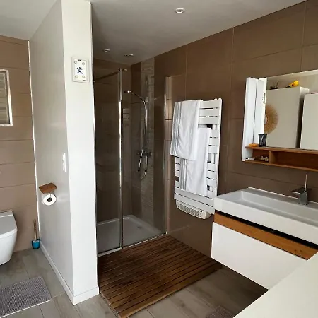 Parentale Avec Piscine Privee Homestay Moussan
